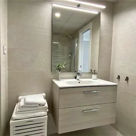 Xiv Morales Y Arnal アパート エステポナ